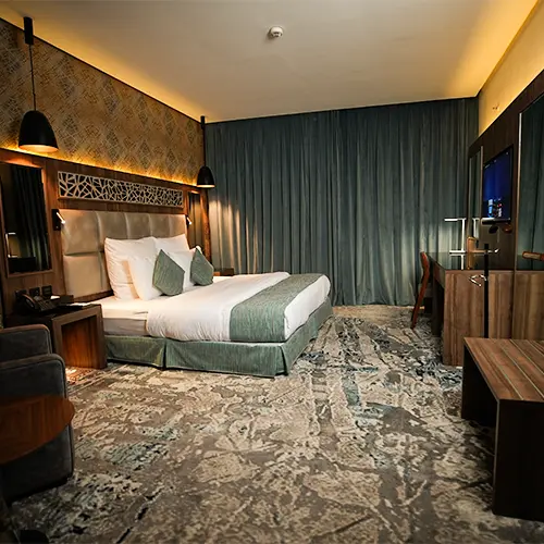superior King Room